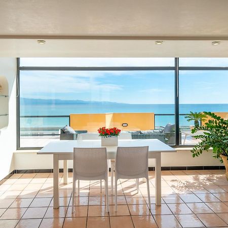 Attico Sul Poetto Apartment Cagliari Bagian luar foto